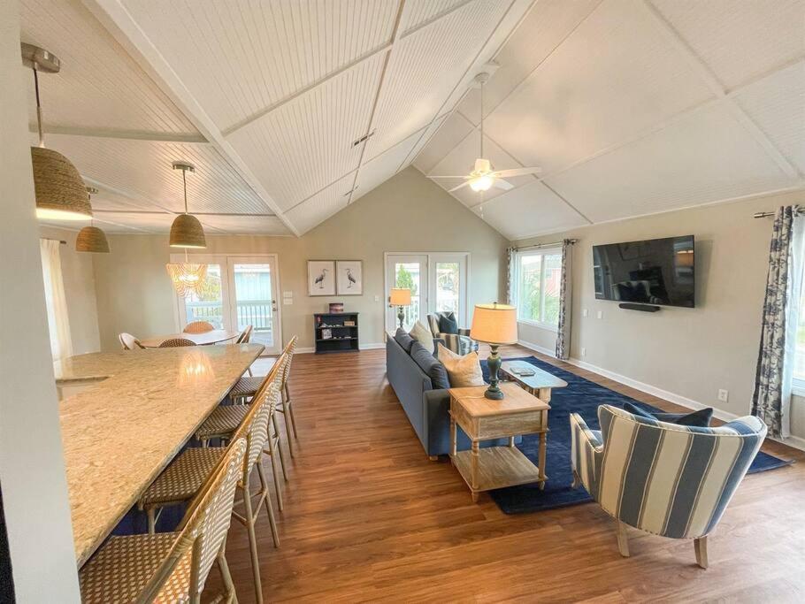 The Gentleman Pirate Villa Edisto Island Bagian luar foto